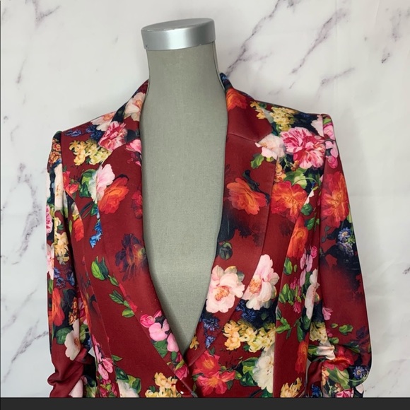 Another Story | Red Floral Button Front Blazer - Picture 2 of 6